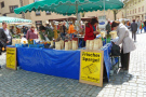 Marktstand zum Verkauf von Spargel